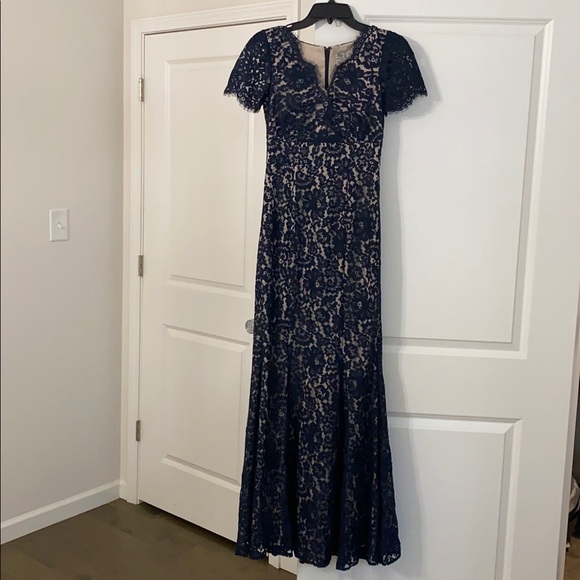 eliza j navy blue lace dress Women's Eliza J Scalloped Lace Sheath Dress, Size 6